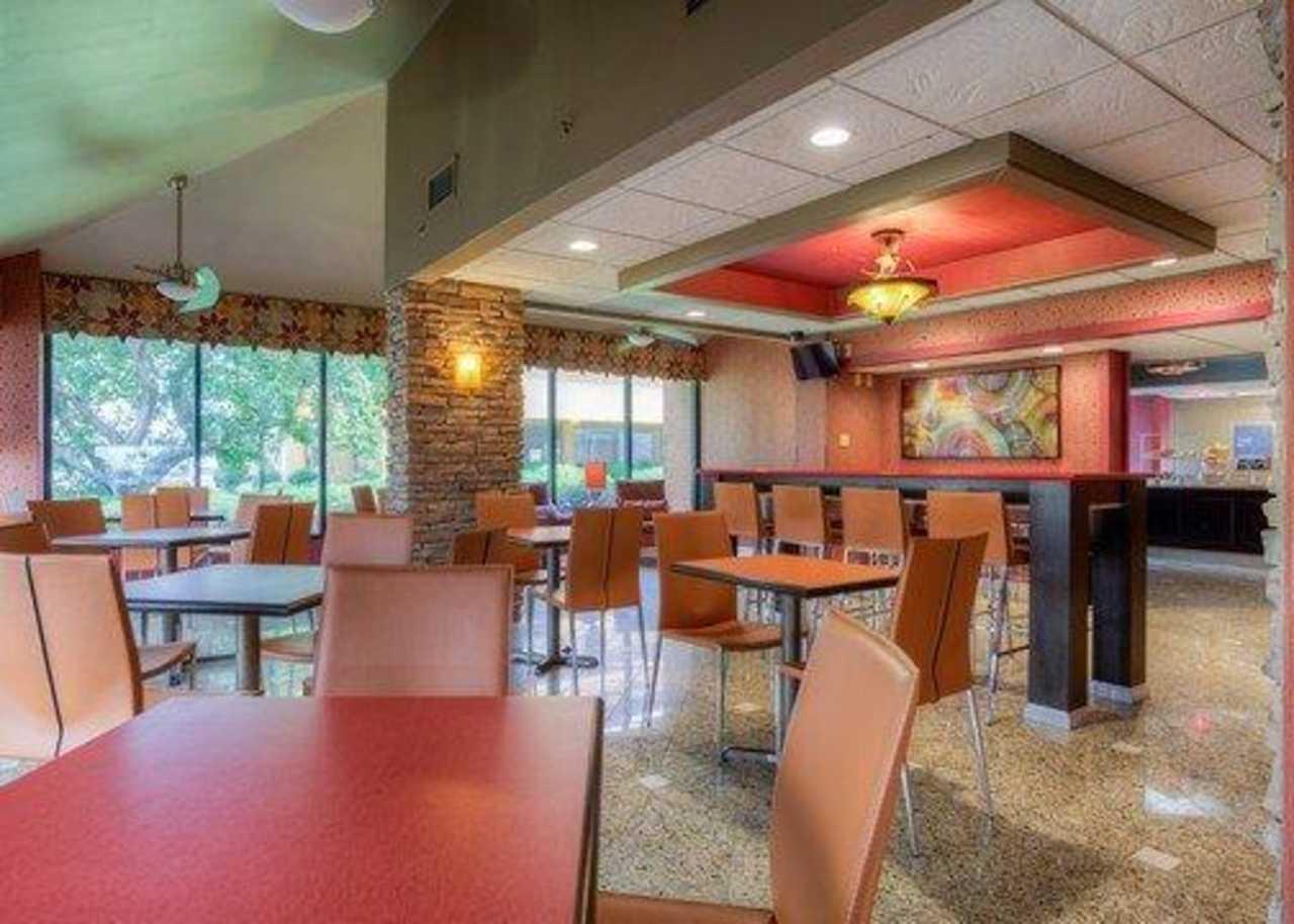 Comfort Inn & Suites Evansville Airport Esterno foto
