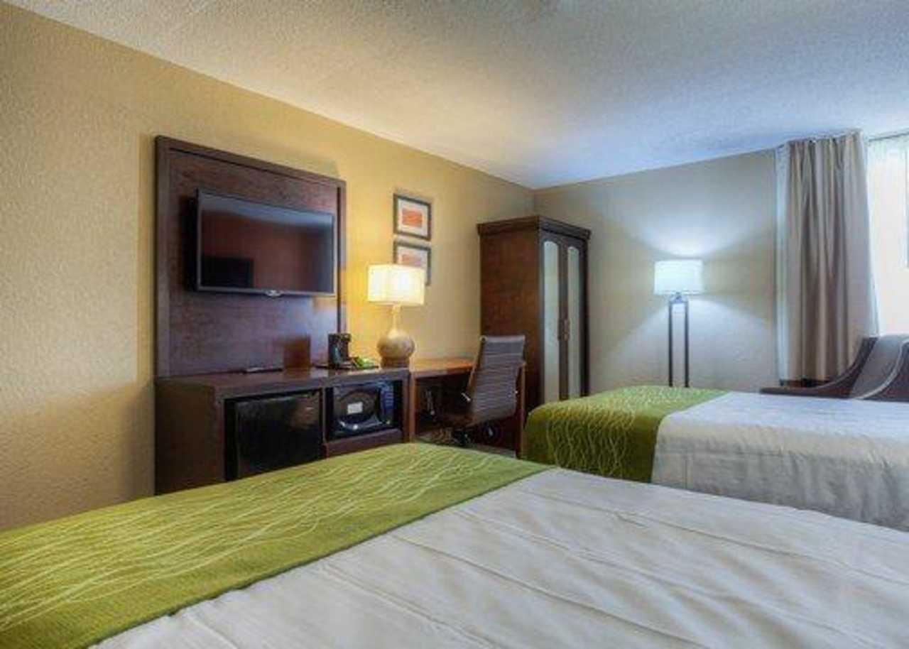 Comfort Inn & Suites Evansville Airport Esterno foto
